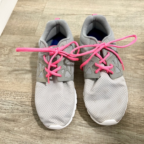 Preowned Reebok pink and grey lightweight sneakers size 7 - Picture 7 of 7
